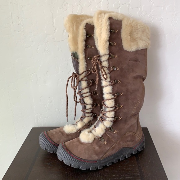 earth summit boots